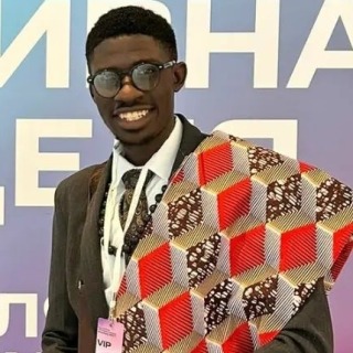 Edwin Kapesa
